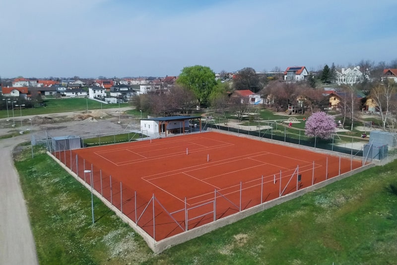 tennisplatz_drohnenfoto_032024